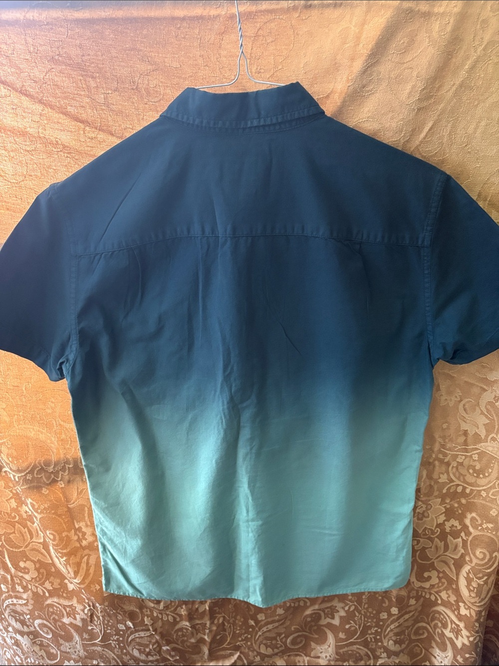 American Eagle Outfitters Men's Ombre Short Sleeve Button-Down Shirt - Blue/Teal - Picture 3 of 3